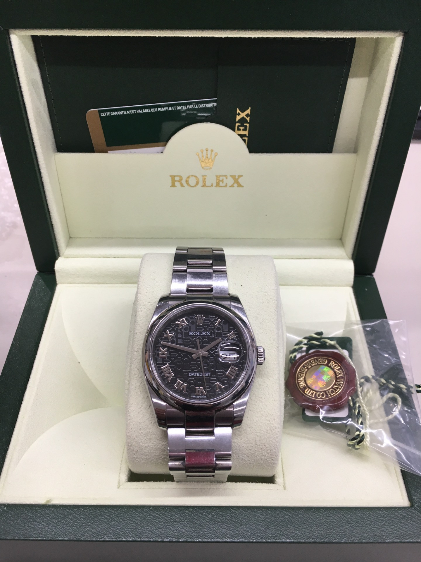 ロレックスのブランド時計を滋賀県近江八幡市の男性からお買取しました。